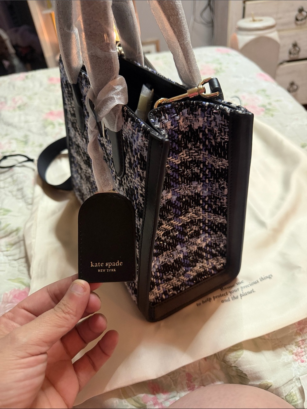 NWT Kate Spade KI581 Manhattan Plaid Tweed Small Tote Black Multi - Picture 3 of 10